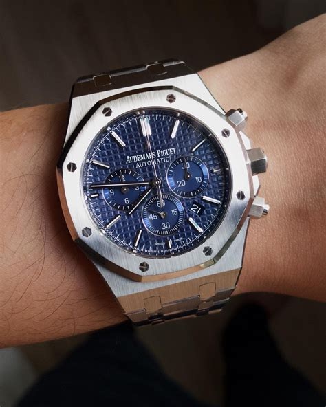 ap chronograph royal oak.